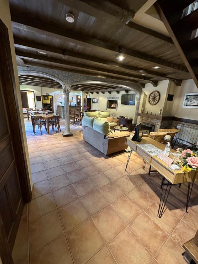 Hotel Rural Monasterio De Ara Mada Santa Colomba de las Arrimadas المظهر الخارجي الصورة