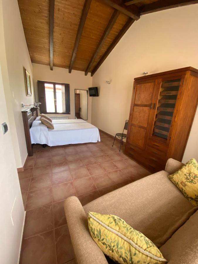 Hotel Rural Monasterio De Ara Mada Santa Colomba de las Arrimadas المظهر الخارجي الصورة